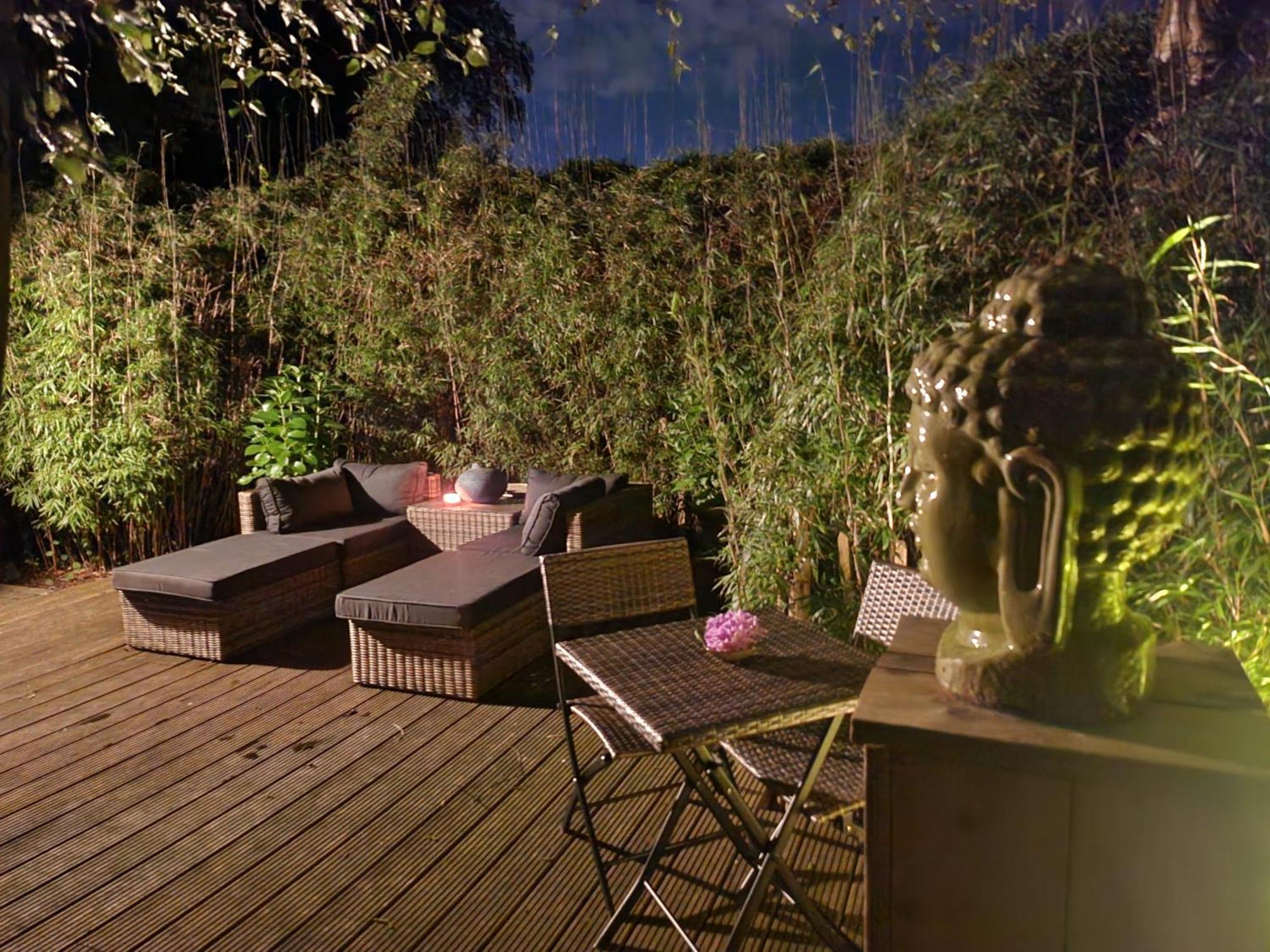 Huize Koempoelan Bed & Breakfast Naarden Ngoại thất bức ảnh